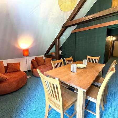 Hotel Des Comtes Дюрбюи Экстерьер фото